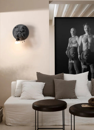 Zidna lampa buldog Karman Amsterdam keramička