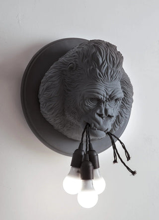 Zidna lampa gorila Karman Ugo Rilla keramička
