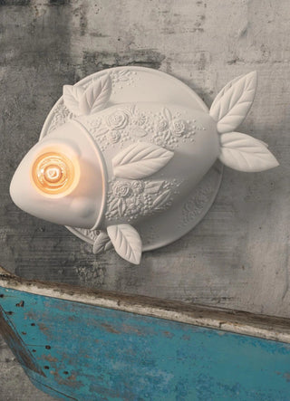 Zidna lampa riba Karman Aprile – keramička