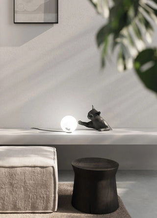 Stolna lampa mačka Karman Maoo – dizajn Matteo Ugolini