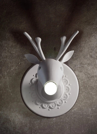 Zidna lampa jelen Karman Marnìn – dizajn Matteo Ugolini