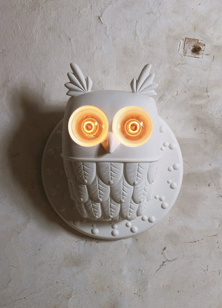 Zidna lampa Karman Ti‑Vedo – bijela keramička lampa sova
